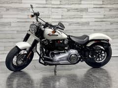 2018 Harley Davidson softail (+971561943867)