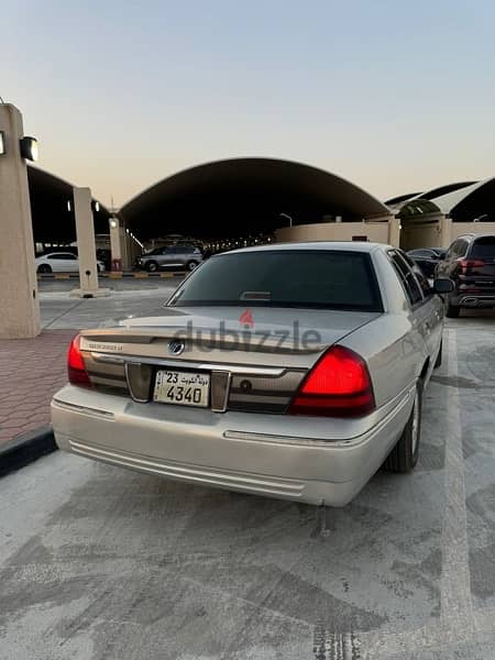 Ford Crown Victoria 2006 2