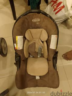 Graco brand car seat and stroller for sale