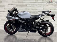 2023 Suzuki gsx-R600 (+97466574363) 0