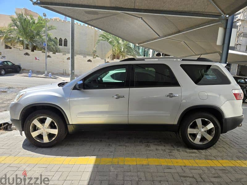 GMC Acadia 2010 4