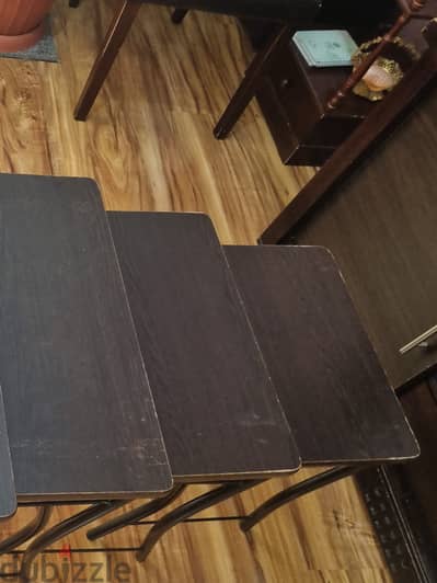 Set of tables at giveaway price