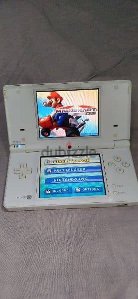 NINTENDO DS WHITE COLOR 2GB 9