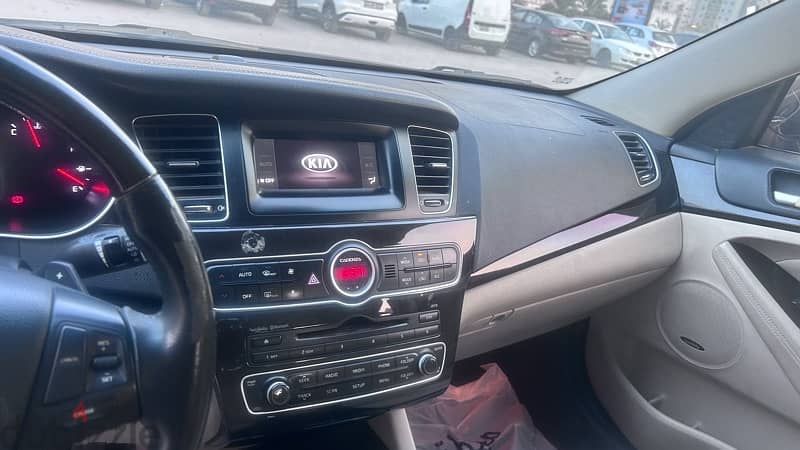 Kia Cadenza 2014 8