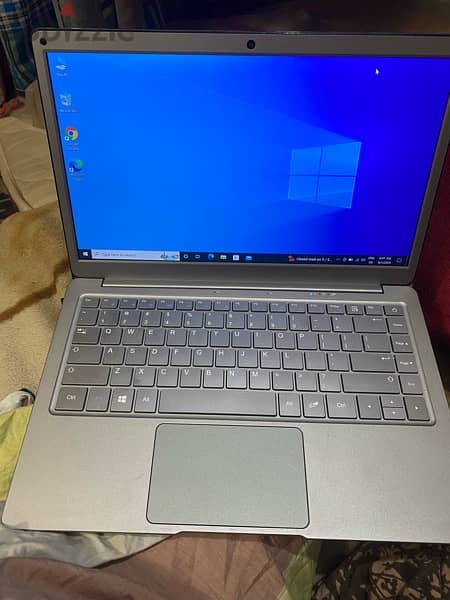 laptop  bmax 1