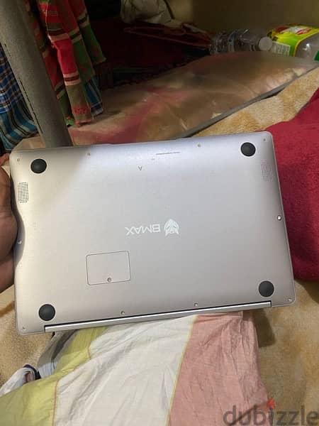 laptop  bmax 6