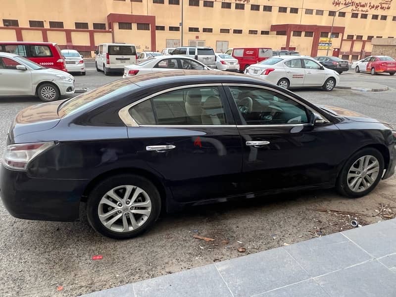 Nissan Maxima 2013 4