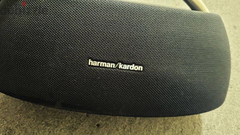 spekaer harman kardon orginal strong bass 6