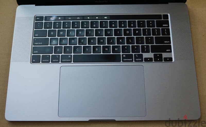 MBP, 16 inch, i9, 2.4, 32GB, 1TB, 8GB VG 1