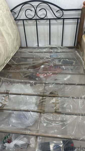 Urgent sale - Iron Bed and mattress - 7 kd only 1