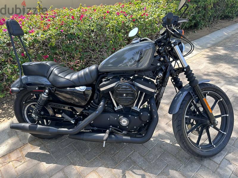 2022 Harley Davidson 883 IRON PLEASE ONLY WHATSAPP ON +79267750853 0