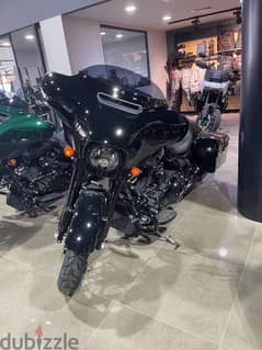 A brand new Street Glide Special Please Whatsapp on +79267750853