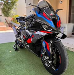 Available here bmw m1000rr 2024 / 2023 PleaseWhatsapp on +79267750853 0