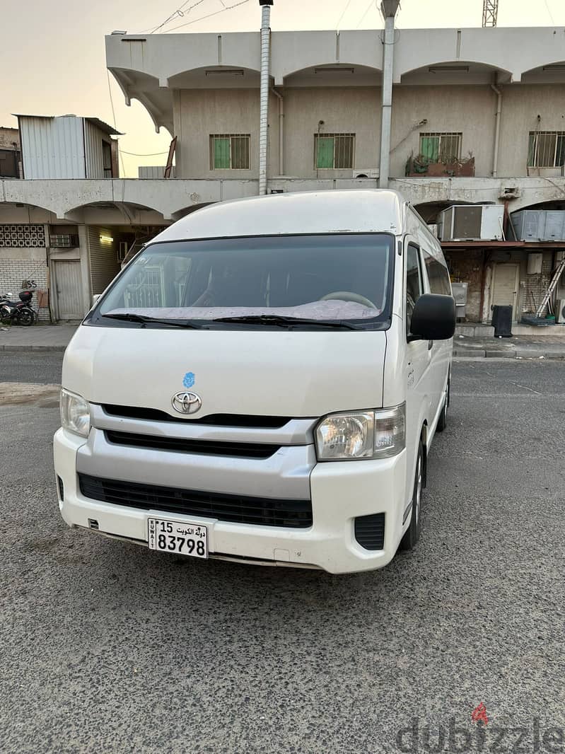 Toyota Hiace 2018 3