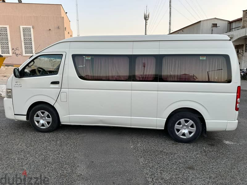 Toyota Hiace 2018 4