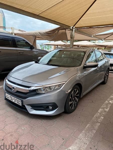 Honda Civic 2018 3