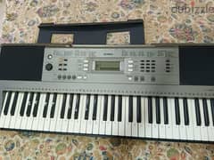 YAMAHA KEYBOARD 0