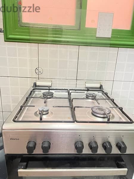 good condition  wansa four burner 1