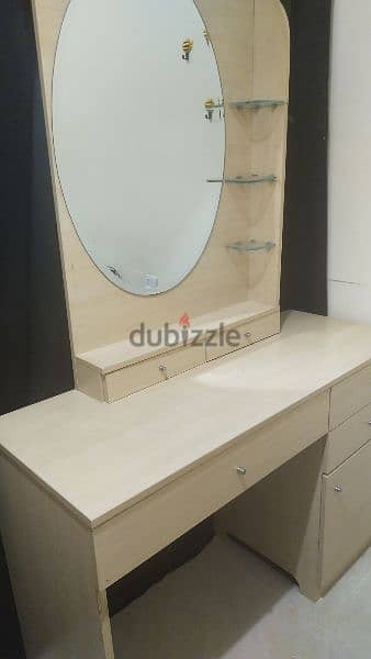 mirror with couboard 1