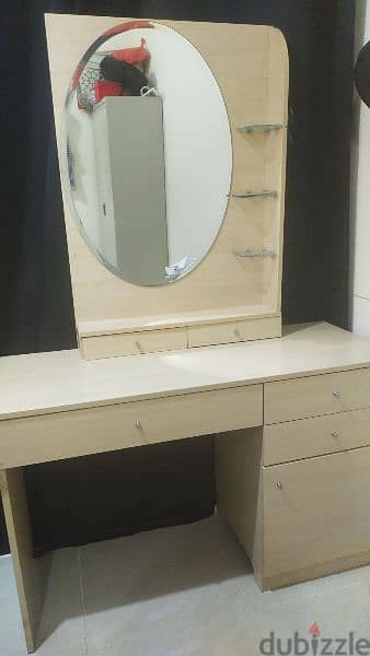 mirror with couboard 2