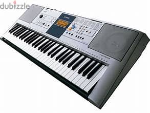 YAMAHA PSR E 323 Musical keyboard for sale in Mint condition 1