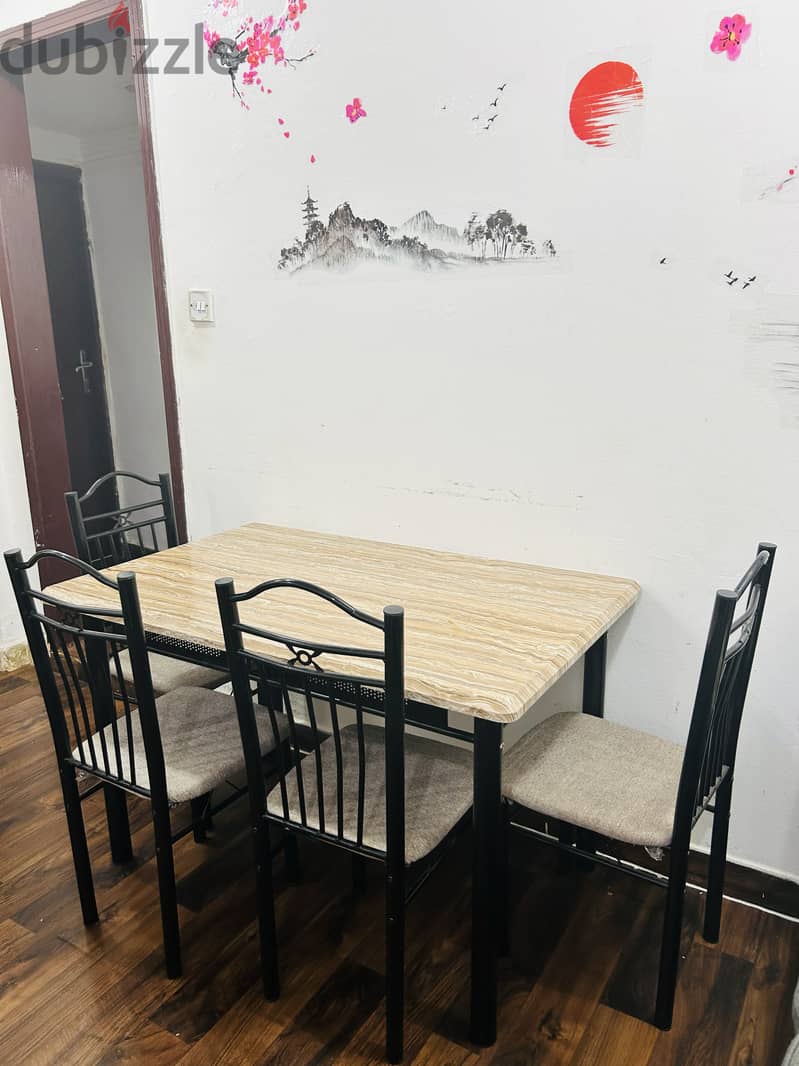 Dining Table 4 seater 1