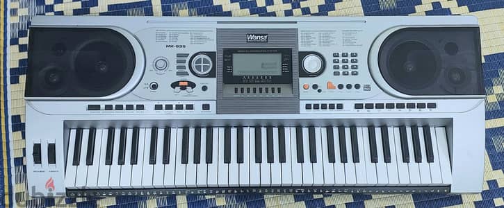 Mk 935 Keyboard piano for sale