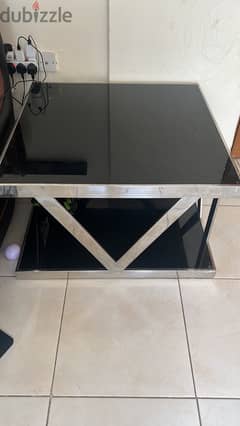 Center glass table