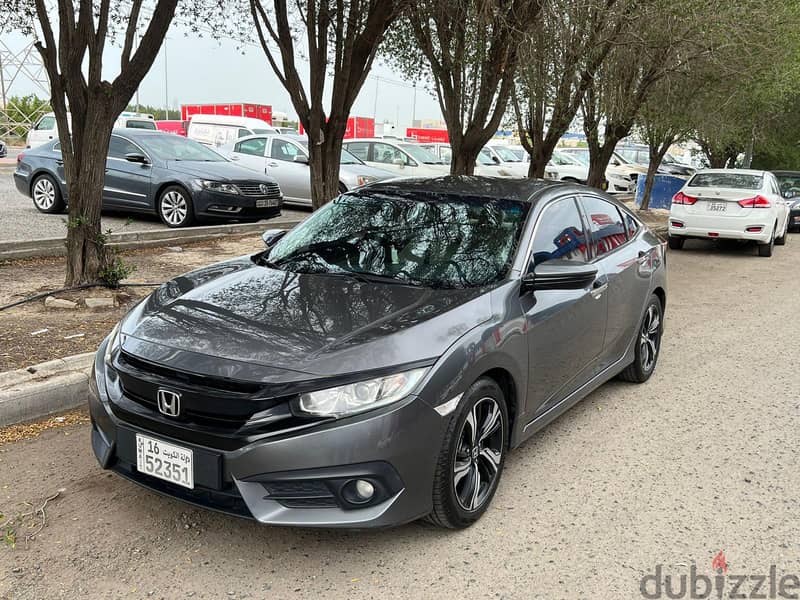 Honda Civic 2018 First Owner Car 0