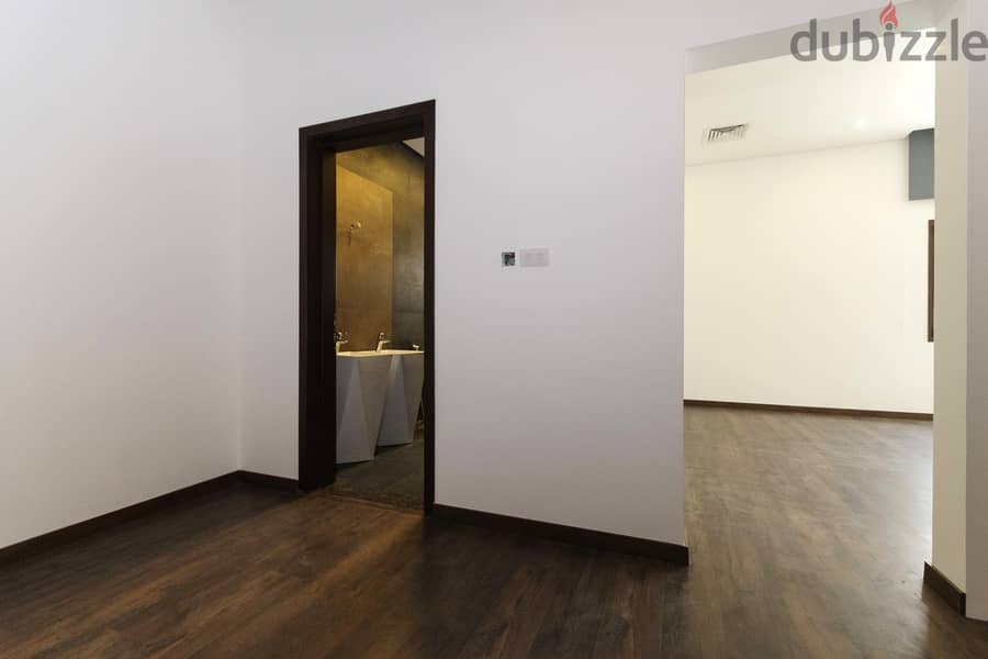 Bayan – spacious, modern, 5 bedroom floor 4