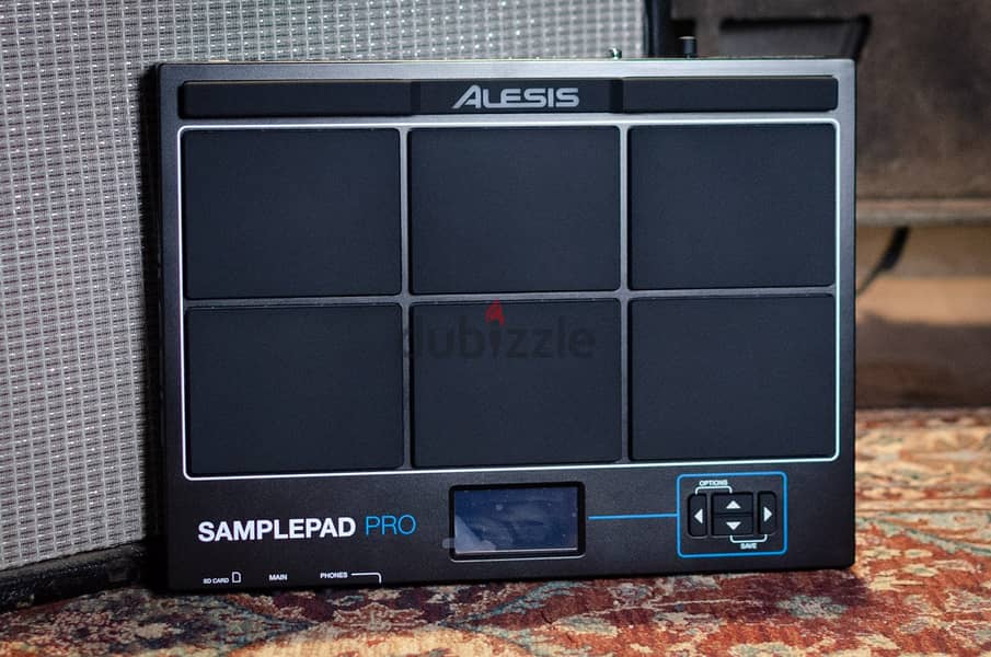 Alesis sample pad pro  Drum pad with accessories 1