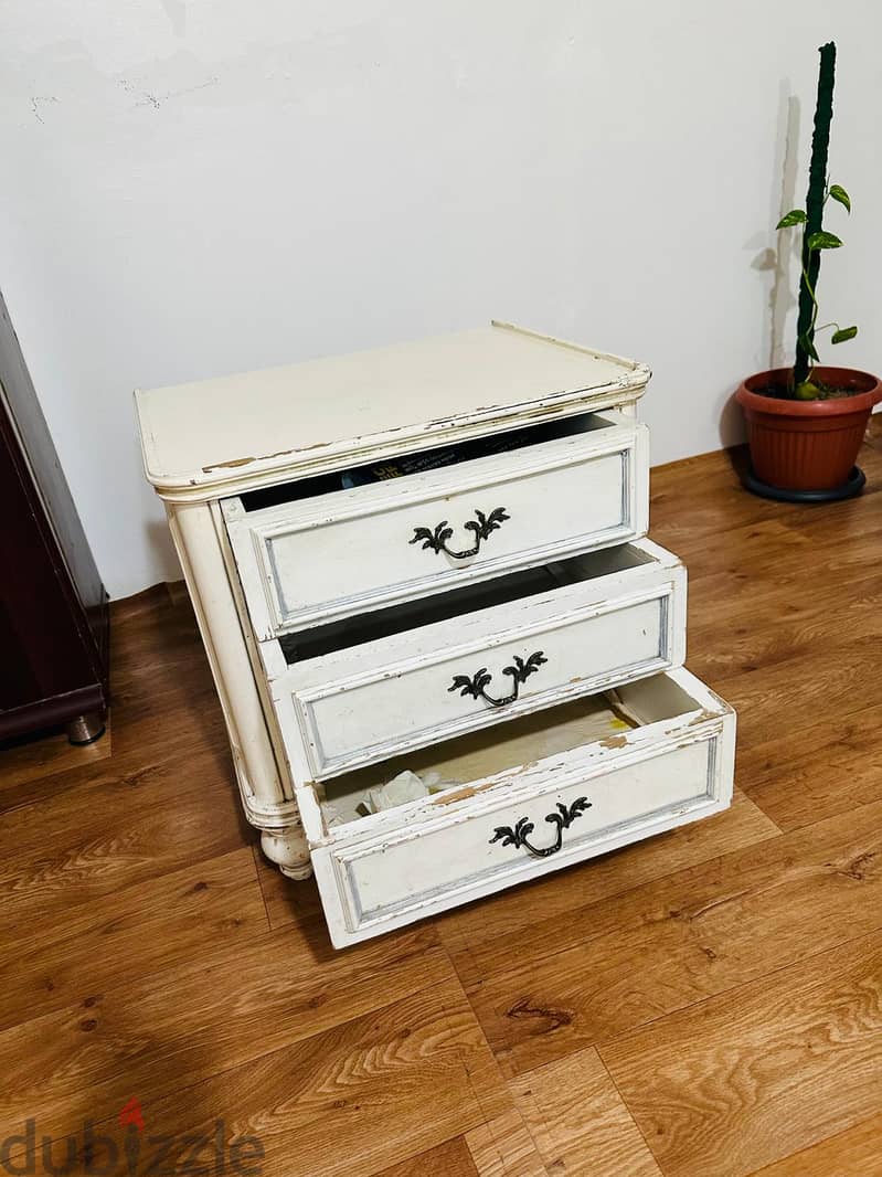 SHOES RACK+SIDE DRAWER TABLE 4