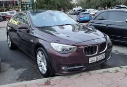 BMW 5-Series 2011 0