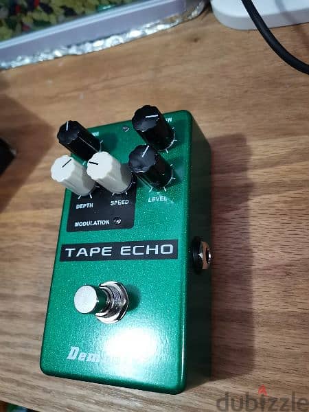 Guitar effects - Delay pedal Tape echo 1