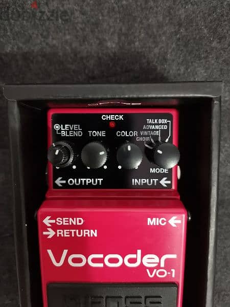 Guitar Effects Pedal- Boss VO1 1