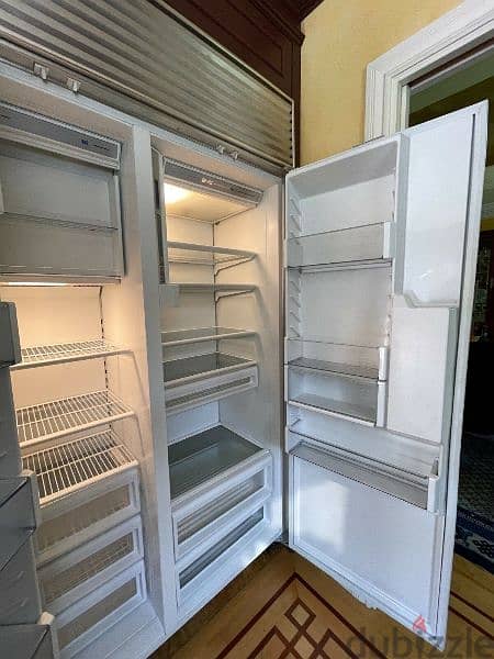 Sub Zero Refrigerator Model 680 Side by Side. 5