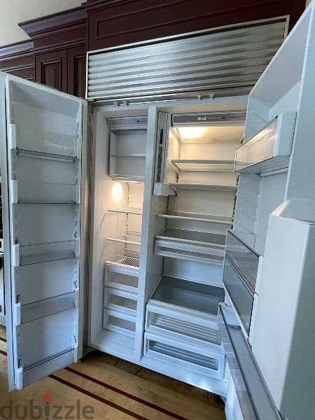 Sub Zero Refrigerator Model 680 Side by Side. 8