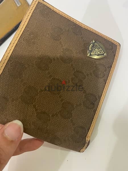 Gucci, LV, Prada men wallets all original 4