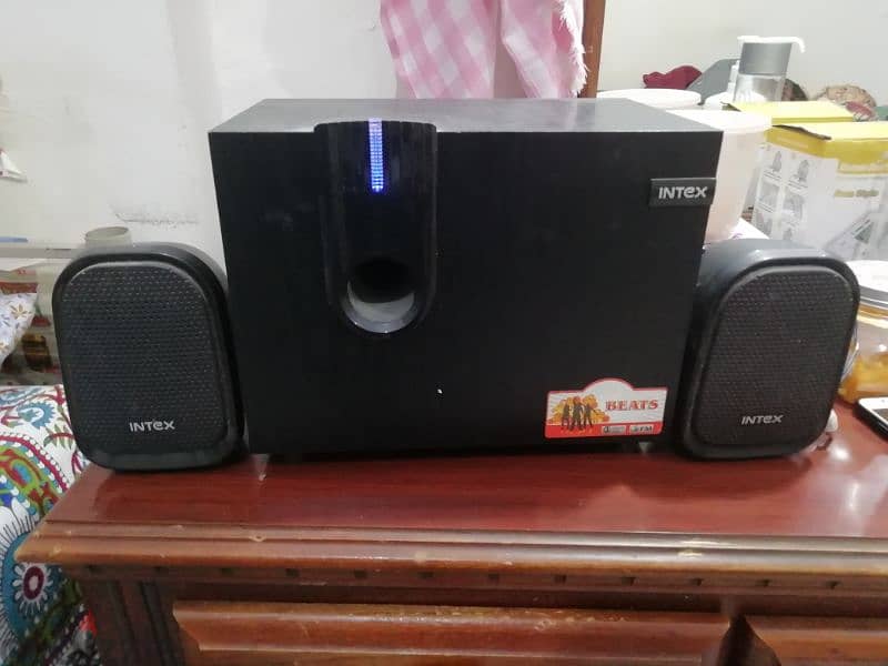 Intex Home Theater 2