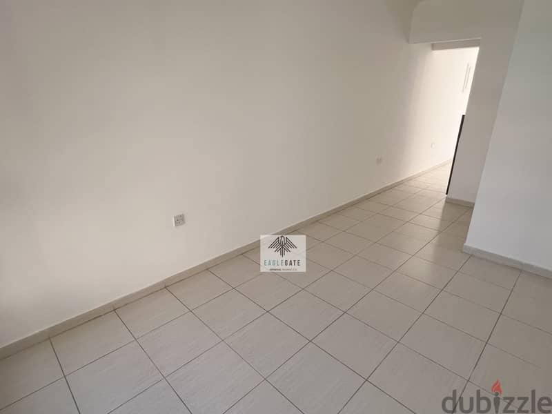 Nice, 1 bedroom duplex in compound located in Jabirya 6