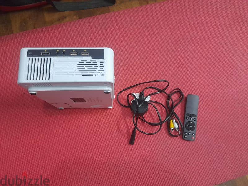 Hitex T5 projector 7