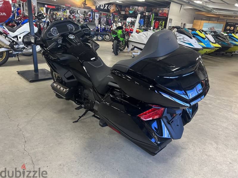 2023 honda goldwing (+971561943867) 1