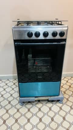 Midea Gas stove with oven 0