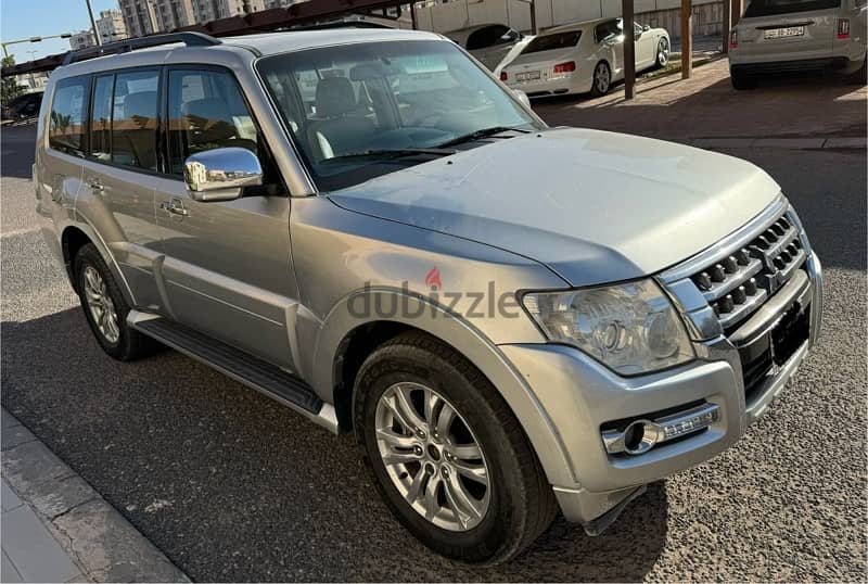 ميتسوبيشي باجيرو  2018 GLS 3800cc full option 5