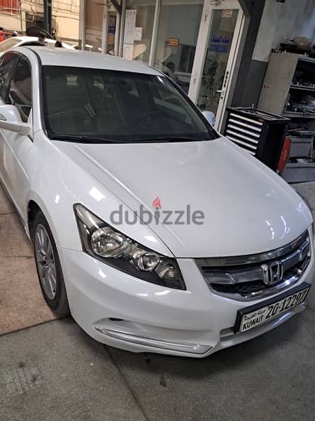 Honda Accord 2012 1