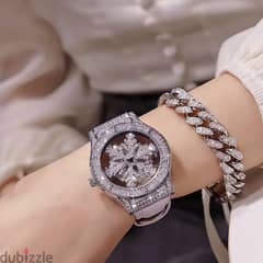 Elegant Women's Quartz Watch With Rotating Starry Sky Dial & Snowflake