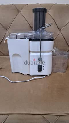 Juicer For Sale In Good Condition Moulinex Brand