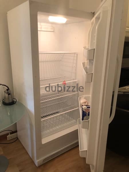 Frigidaire refrigerator 2