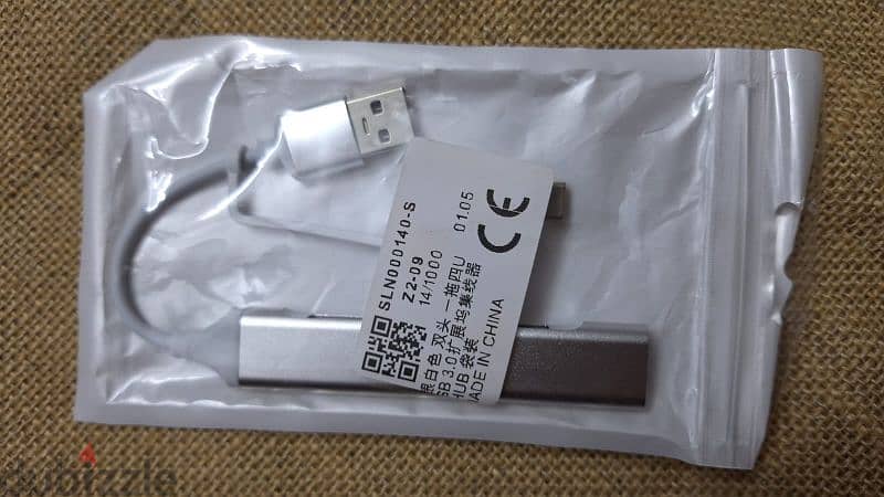 مدخل USB و Type-c لأربعة مداخل 4USB 0