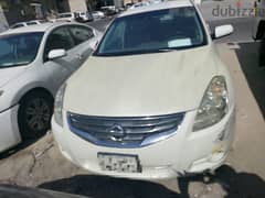 Nissan Altima 2010